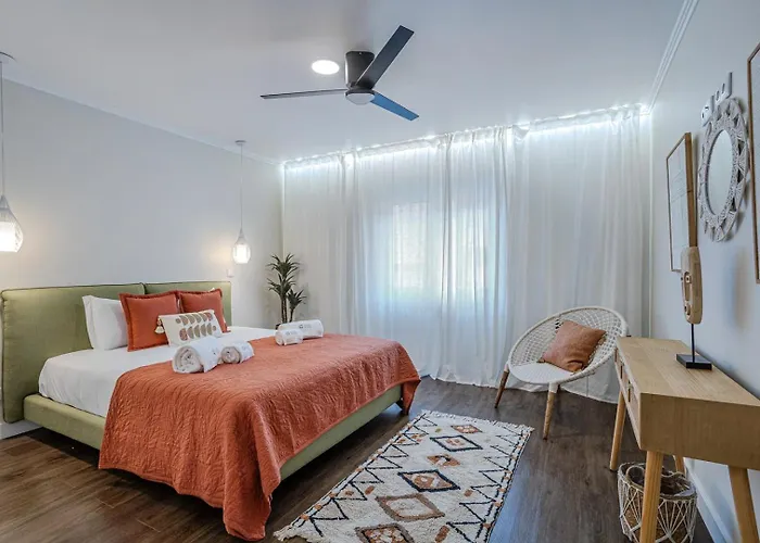 Guestready - Charming With Patio Apartamento