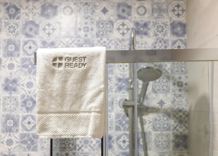 Guestready - Charming With Patio