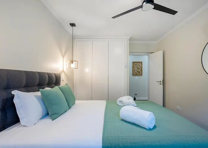 Guestready - Charming With Patio