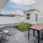 Apartamento Guestready - Charming With Patio *