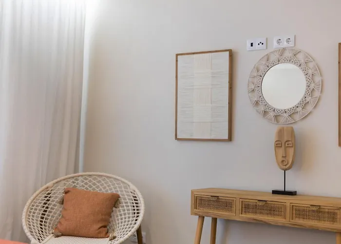 Guestready - Charming With Patio