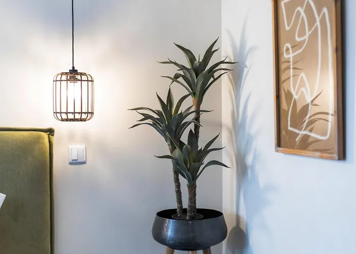 Appartamento Guestready - Charming With Patio *